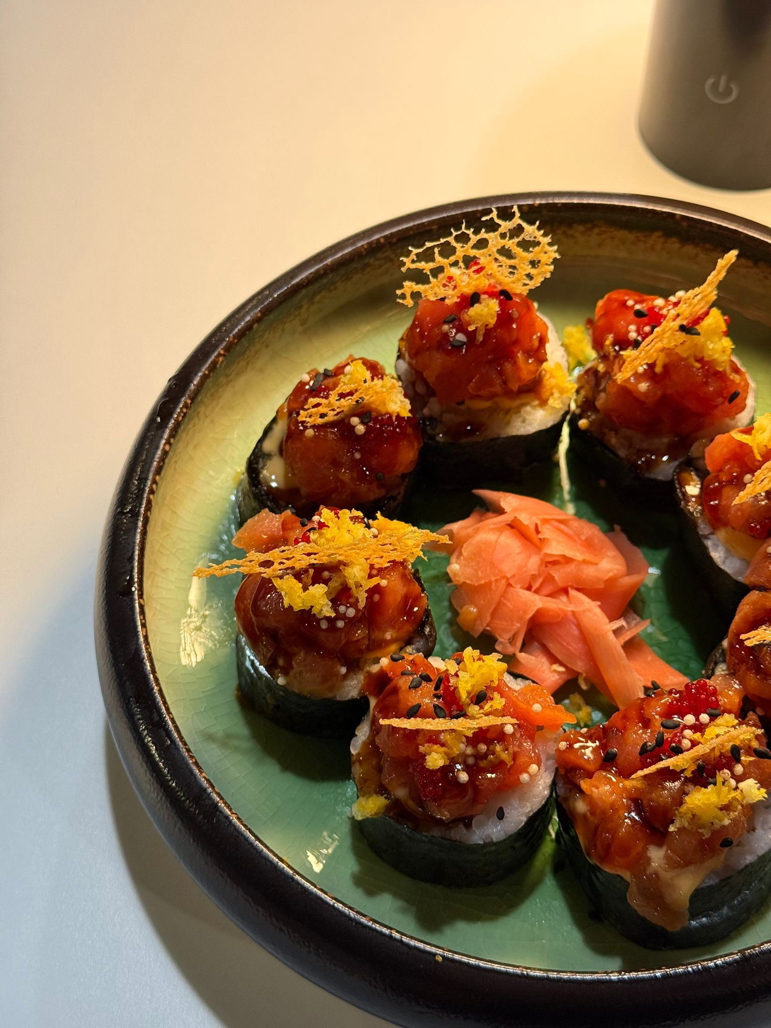 Lemon zest roll